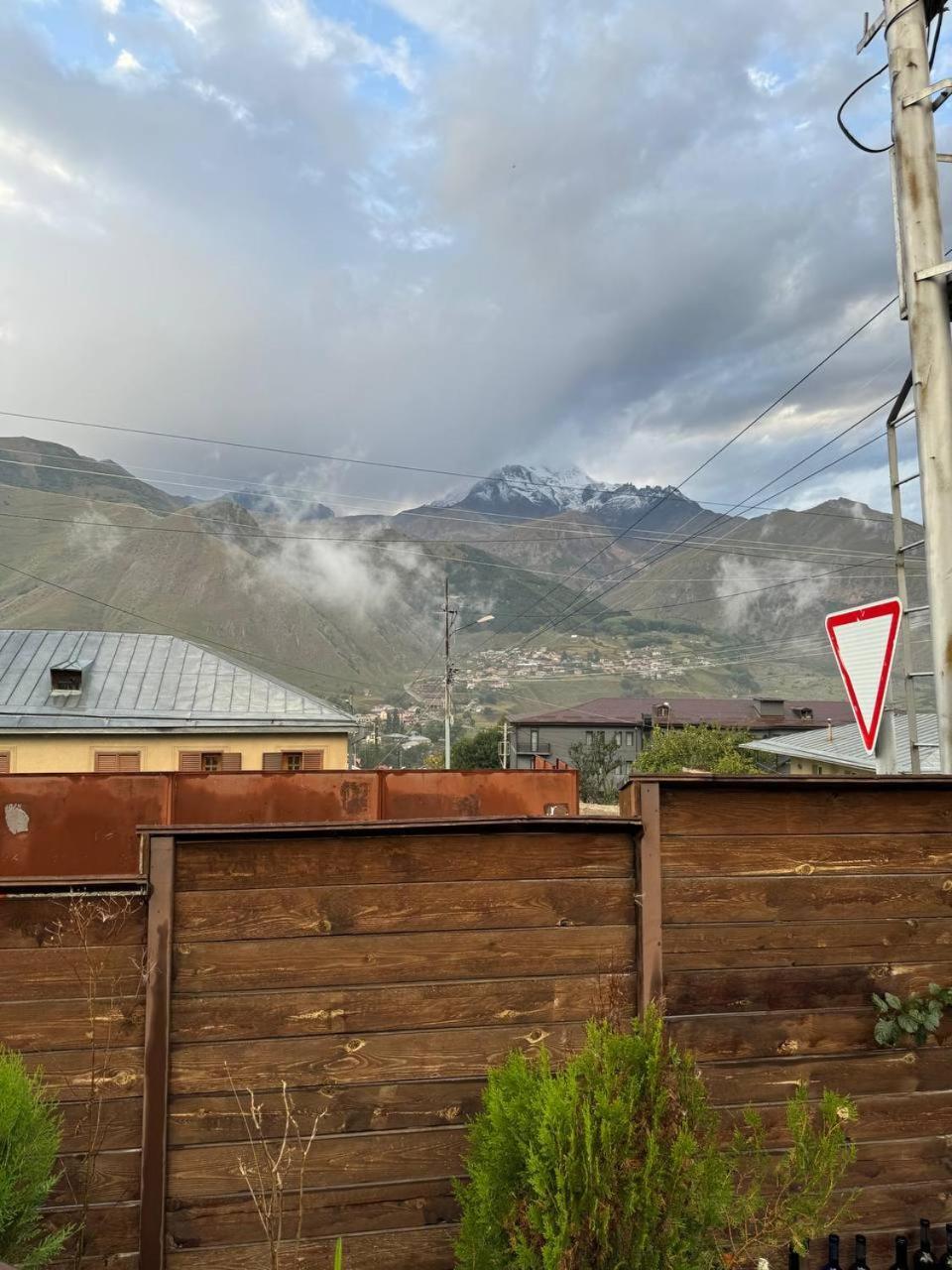 Hotel Kazbegi 1963 Pokoj fotografie